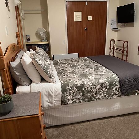 Carly'S Place Rotorua Bagian luar foto