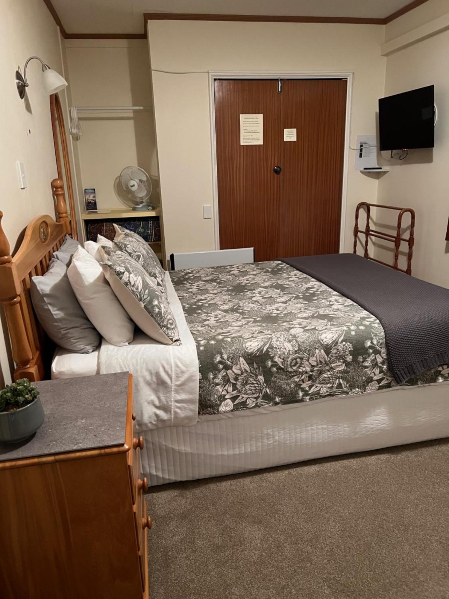 Carly'S Place Rotorua Bagian luar foto